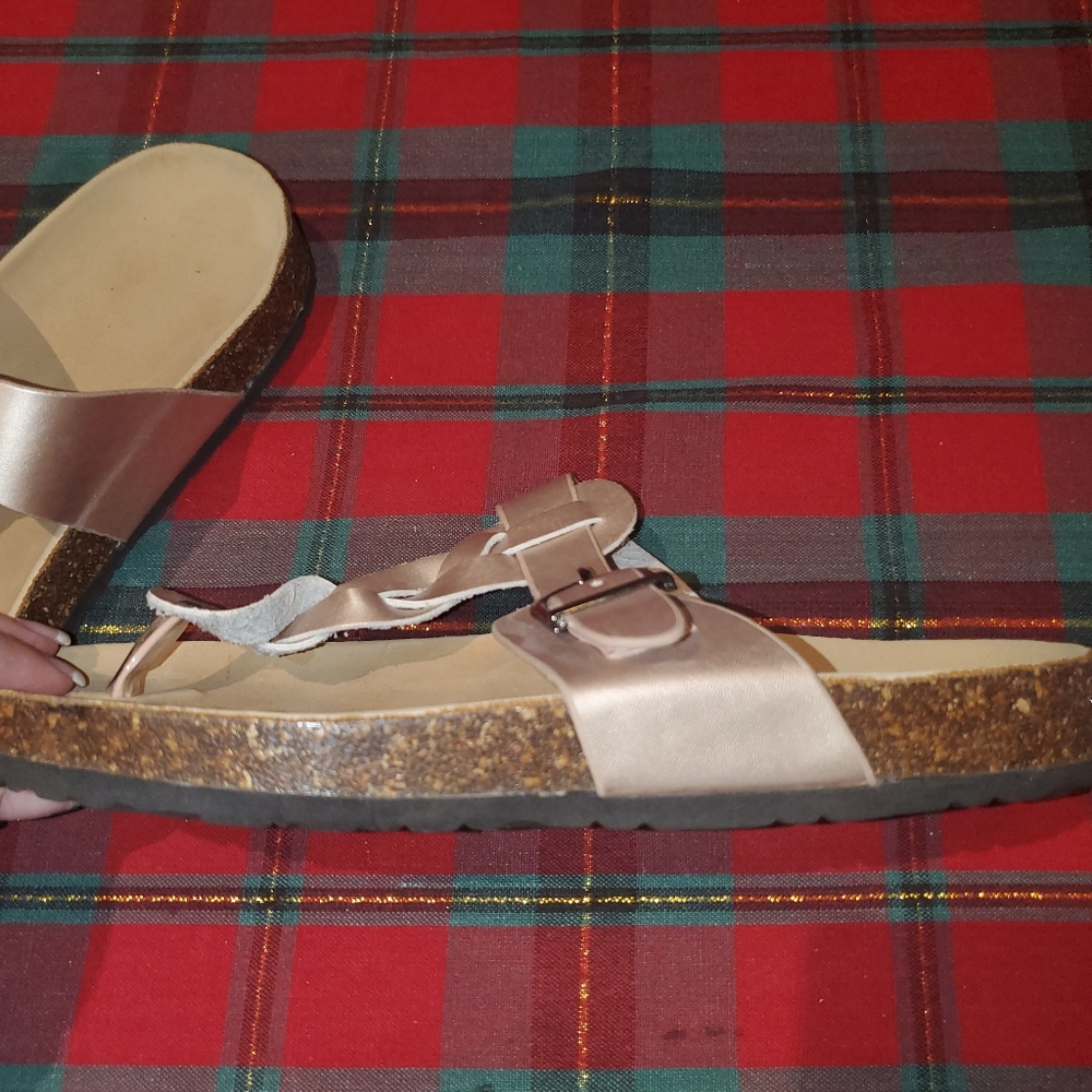 Sandals - Picture 2 of 3